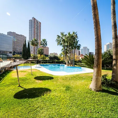 Parking Y Padel A 9 Min Playa Poniente