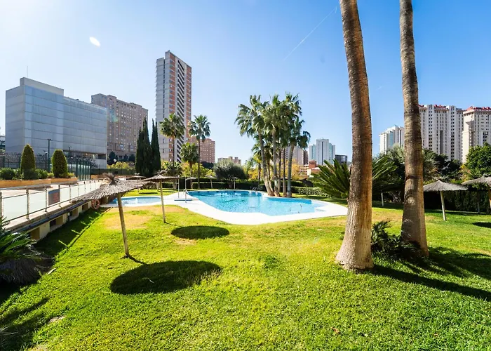 Parking Y Padel A 9 Min Playa Poniente