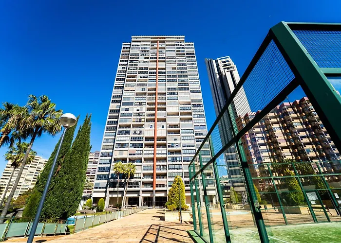 Parking Y Padel A 9 Min Playa Poniente Бенидорм
