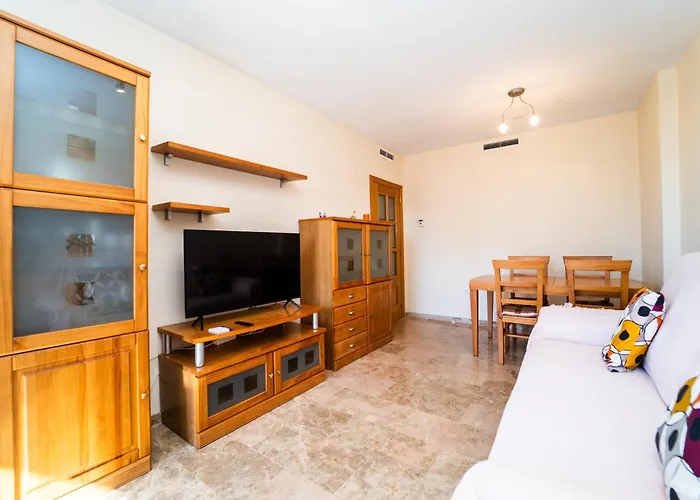 Parking Y Padel A 9 Min Playa Poniente Апартаменты *